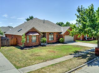 5212 Deerhurst Dr, Norman, OK 73072