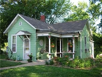 1st image of 918 Sherman Ave