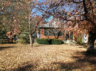 1124 W 27th St S, Independence, MO 64052