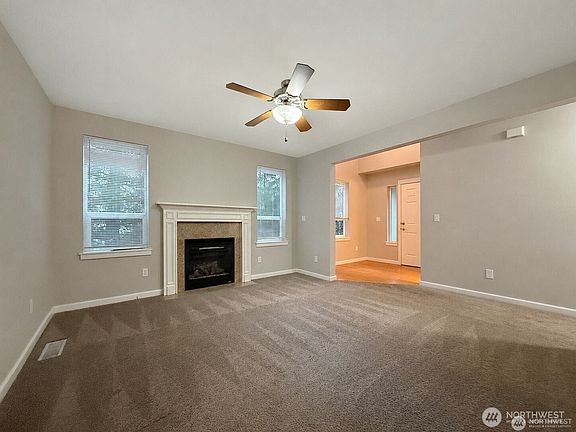 5th image of 4158 SE Fairway Circle