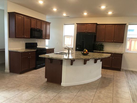 3rd image of 6119 Sweet Cherry Dr