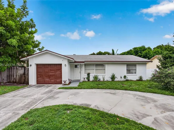 425 NW 18th Ct, Pompano Beach, FL 33060