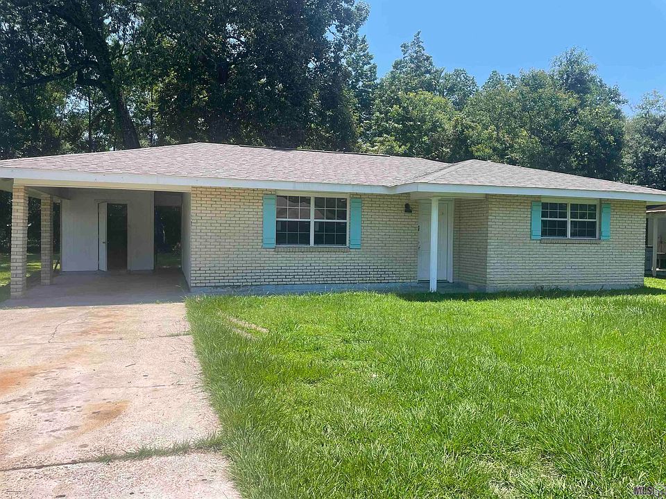 1st image of 2414 Tamarak Dr