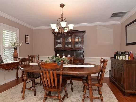 4th image of 101 Stonebridge Dr