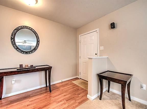 5th image of 4511 Stanbrook Dr