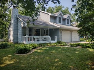 639 Huntley Ter, Crete, IL 60417