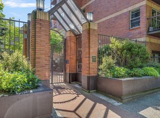 1500 SW Park Ave APT 220, Portland, OR 97201