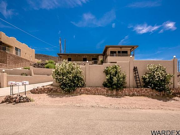 2nd image of 4104 Coral Reef Dr