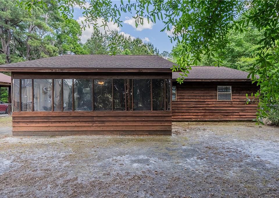 1st image of 43 Dixie Ln