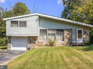 1697 Daws Rd, Blue Bell, PA 19422