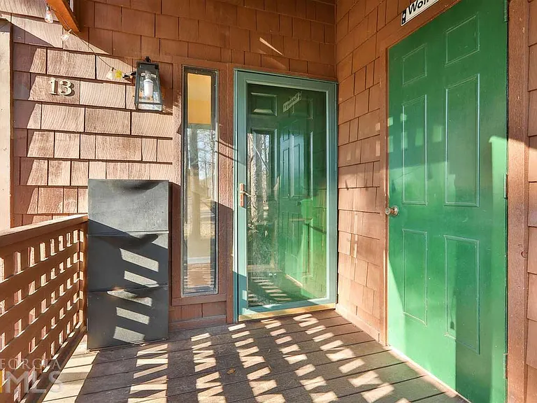 13 Northlake Dr #13 — Photo 3