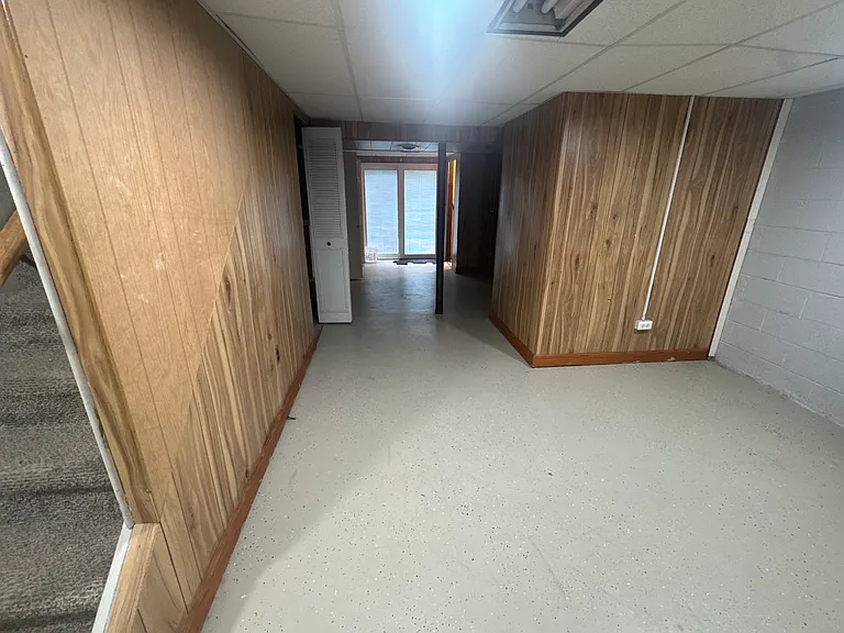12 Sharpley Ct — Photo 9