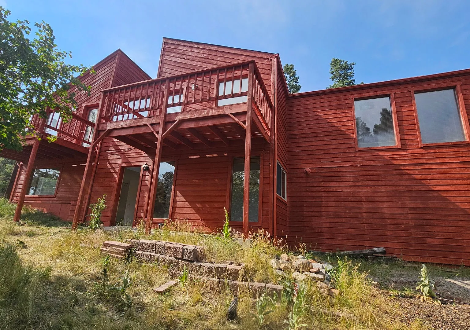 4 bed, 2468 sqft, $3,200 — Photo 3
