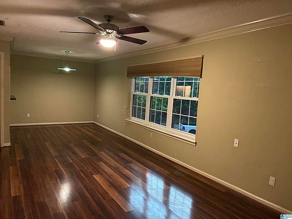 3rd image of 2122 Montreat Cir