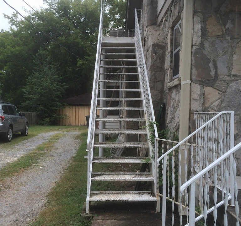 1st image of 2212B 29th Ave S