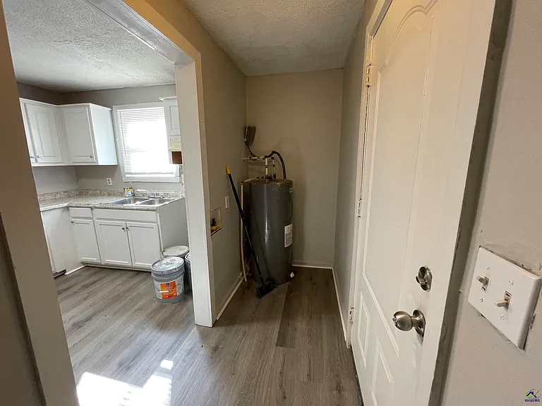 1235 Boone St — Photo 14