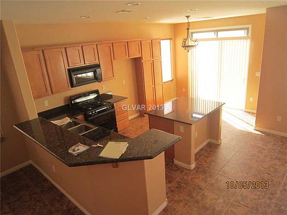 2nd image of 7563 Garden Galley St