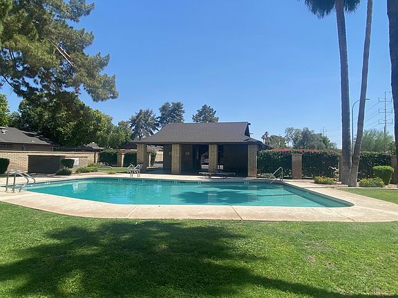 2nd image of 32 W Loma Vista Dr APT 104