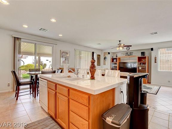 4th image of 6352 Mahogany Peak Ave