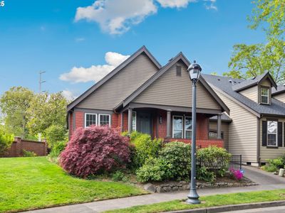 703 NE 70th Ave, Hillsboro, OR, 97124
