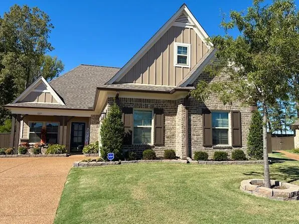 5277 N Montavale, Southaven, MS 38672
