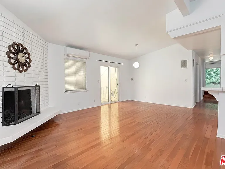 8531 Walnut Dr — Photo 4