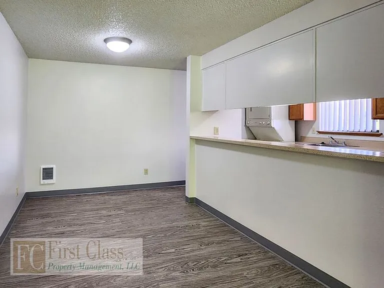 4748 SW Murray Blvd — Photo 5