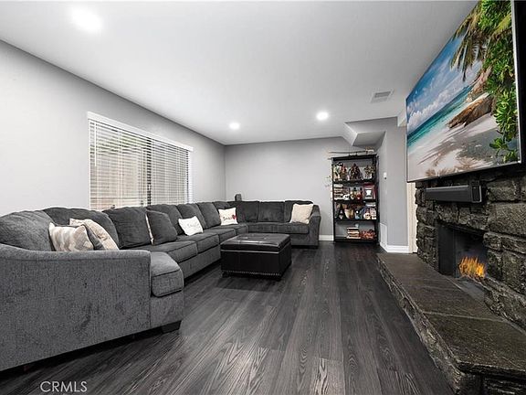 2nd image of 366 Flower Ln