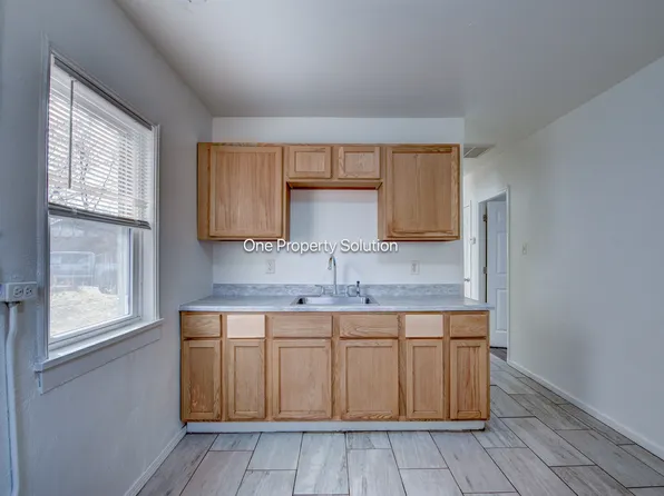 2453 Prospect St, Gary, IN 46407