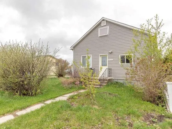 10112 SW 104th Ave, Grande Prairie, AB T8V 1E7