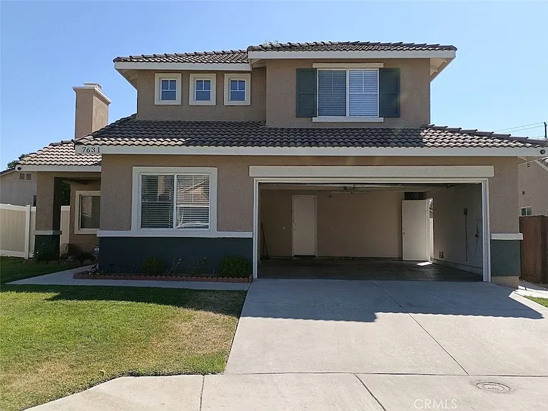 7631 Perth Ln — Photo 2