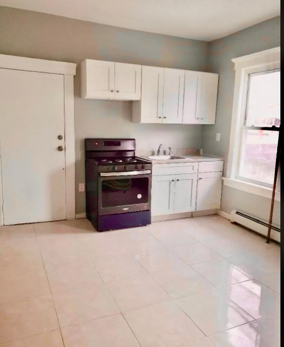 308 Atlantic St — Photo 4