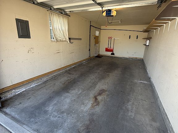 3rd image of 3405 W 16th Street Rd Unit 1
