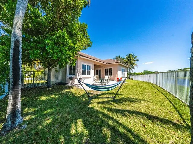 1250 Placid Ct — Photo 11