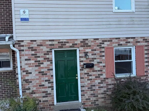 110 S Broadway APT M, Frostburg, MD 21532