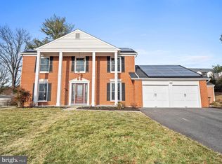 9 Richview Ct, Rockville, MD 20854
