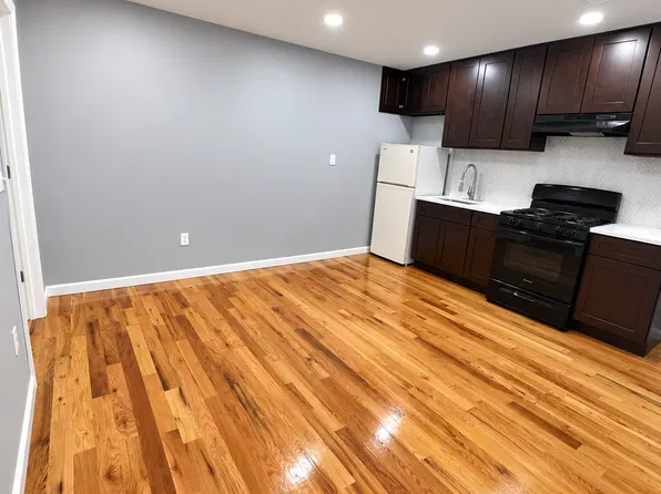 311-323 Clinton Ave, Newark, NJ 07108