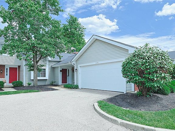 2nd image of 5270 Bay Pointe Dr
