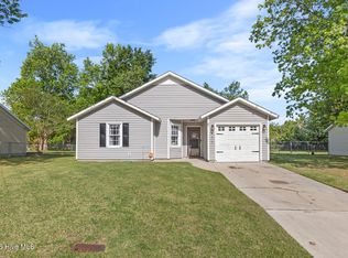 411 Hunting Green Drive, Jacksonville, NC 28546