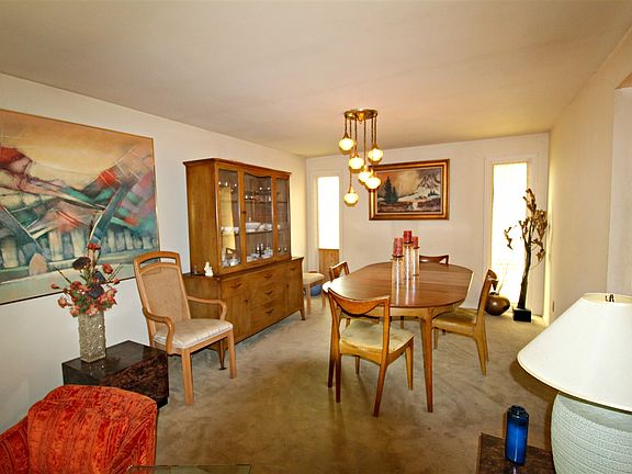 5th image of 3426 Easthampton Dr