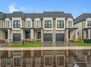 143 Elgin St N #24, Cambridge, ON N1R 0E1