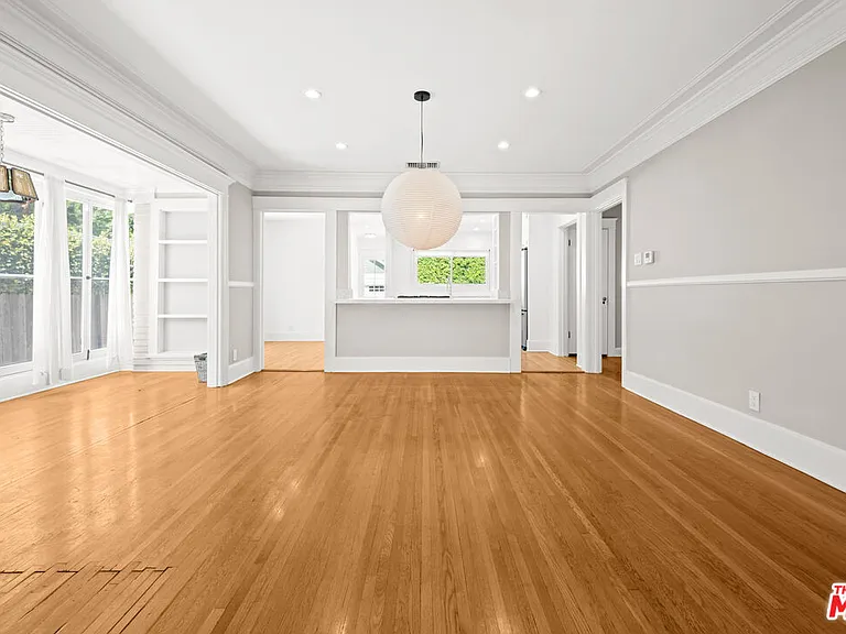 1441 N Ogden Dr — Photo 15