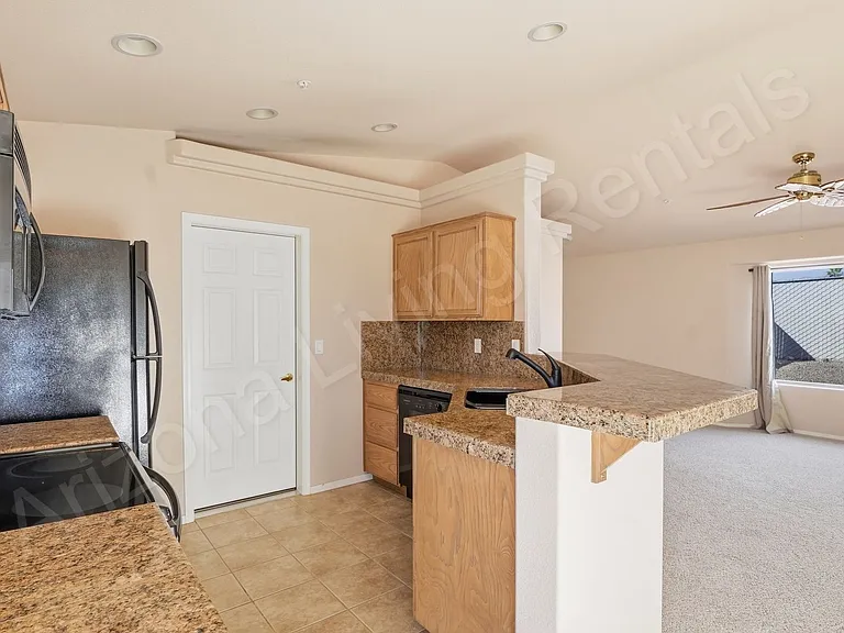 3330 Tomahawk Dr — Photo 6
