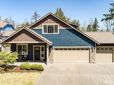 3230 SW Fairway Point Drive, Oak Harbor, WA, 98277