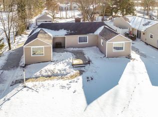 326 W Park Blvd, Medina, OH