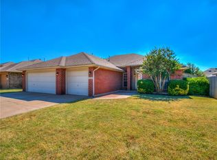 17504 Brass Dr, Edmond, OK 73012