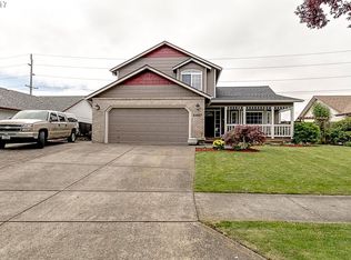 2457 Otto St, Springfield, OR 97477