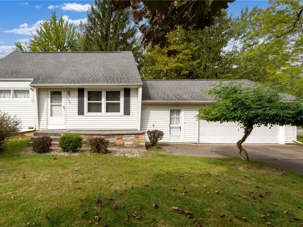 100 Paradise Rd, East Amherst, NY 14051