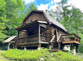 51 Gibbons Rd, Brant Lake, NY 12815