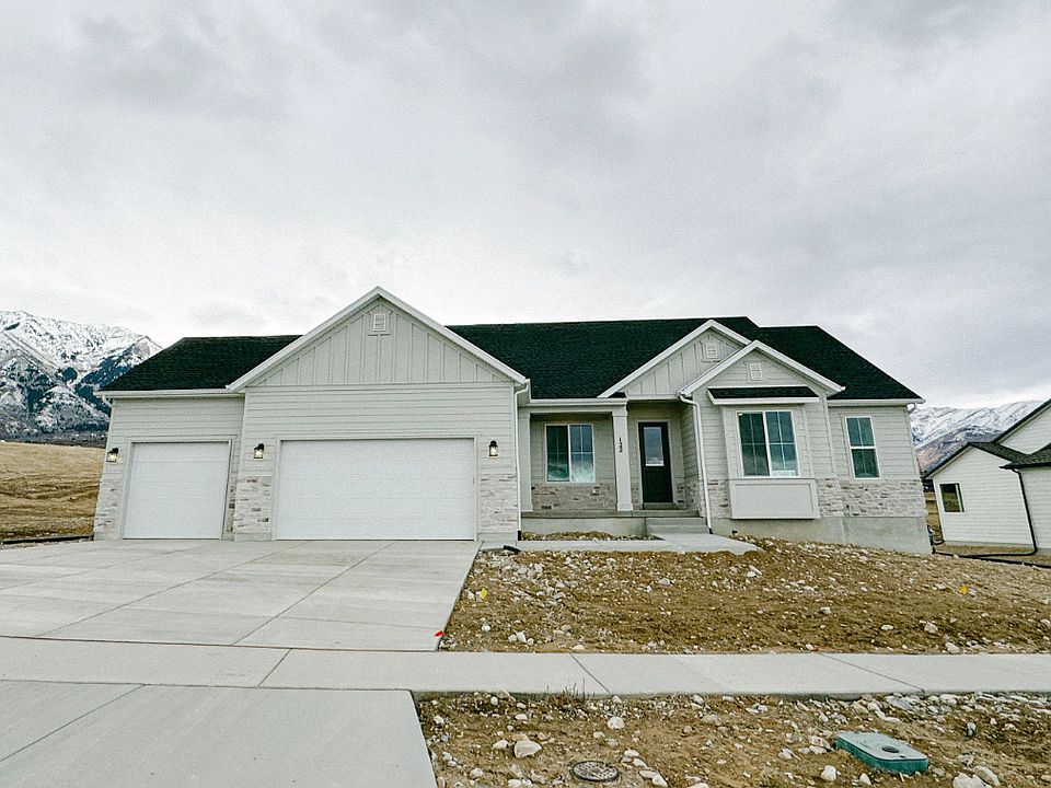 1st image of 1207 N 360 E #128